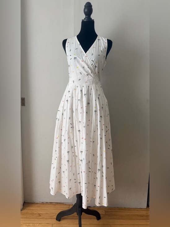 Beyman club Dresses & Skirts - White Sleeveless Wrap Maxi Dress with A-line skirt Fun summer print